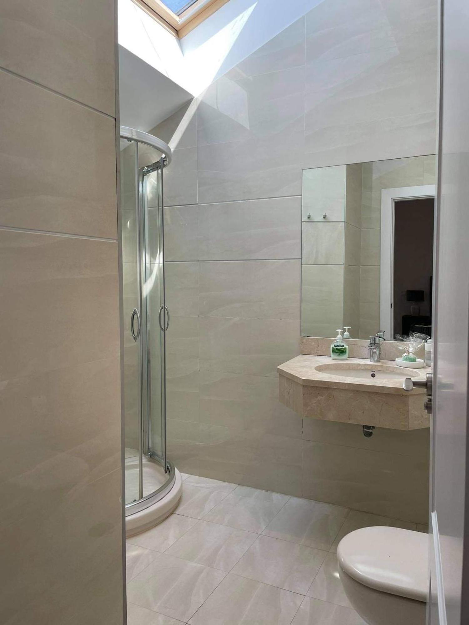 Penthouse With Sea Views In Apartamento Marbella